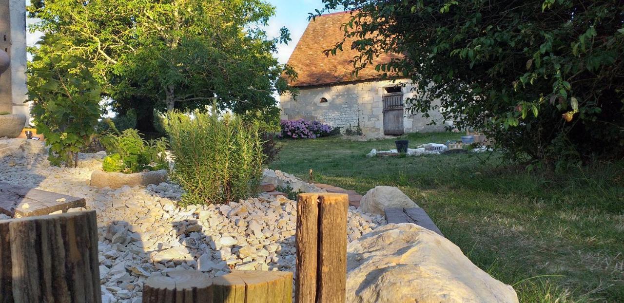La Berrycurienne Proche Du Zoo De Beauval Saint-Aignan Avec Sdb, Wc Et Spa Privatif Pour Chaque Chambre Lucay-le-Male Exterior photo